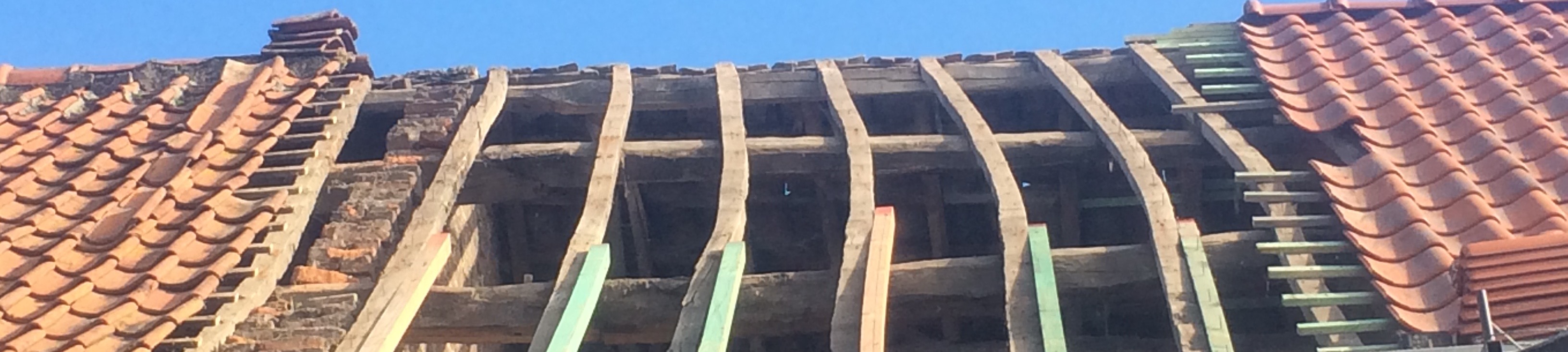 Nieuwe of renovatie hellende daken dakwerken Van de Gucht