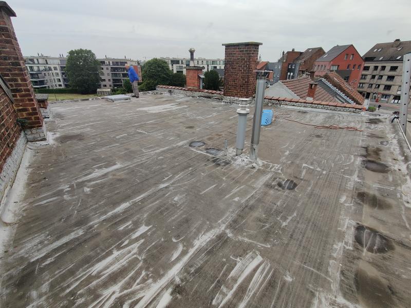 VOOR plat dak Anderlecht